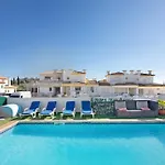 Calipso Villa