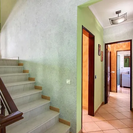 Calipso Villa