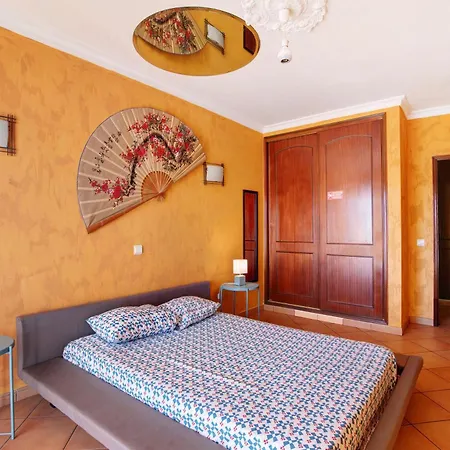 Calipso Villa *