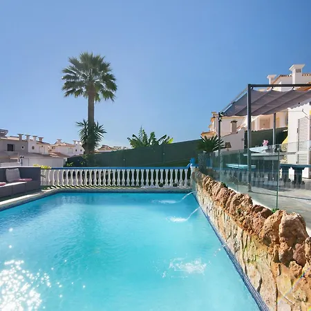 Calipso Villa